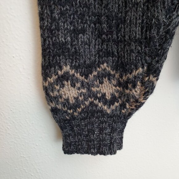 Pendleton men's wool knit sweater - Picture 8 of 9